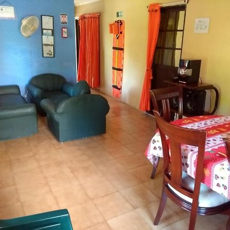 Posada Nativa Miss Casira San Andrés エクステリア 写真